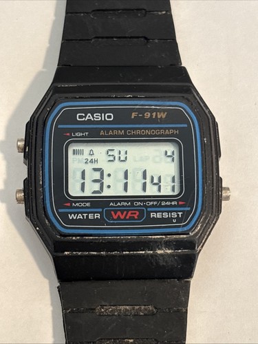 Vintage casio watch f91w - vintage,
