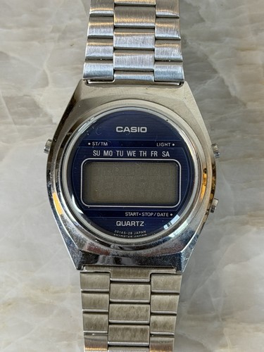 Vintage casio digital watch - casio,