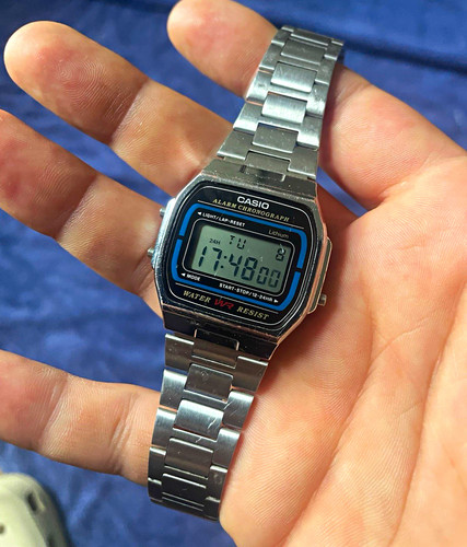 Casio b640w alarm chronograph - alarm,