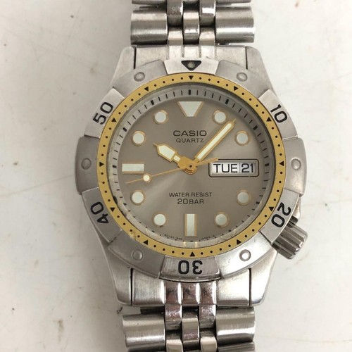 Casio 711 quartz diver - casio,
